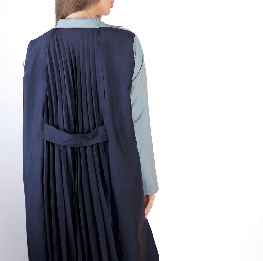 hind abaya