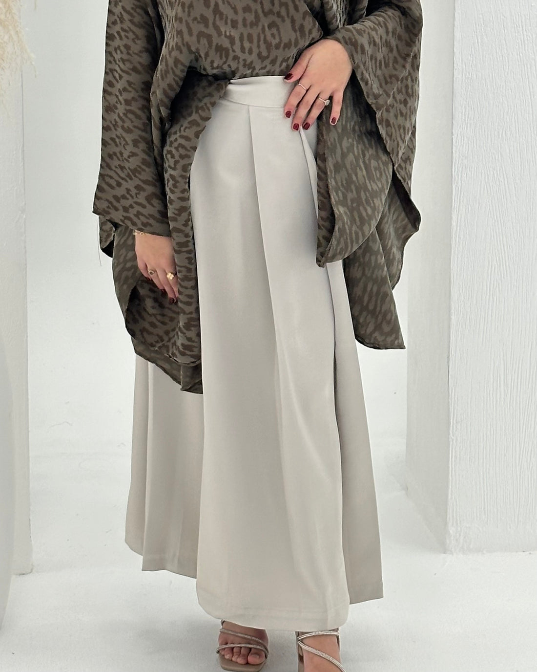 metal silk skirt