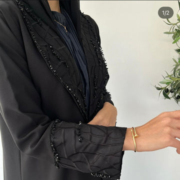 Black crystals, Abaya