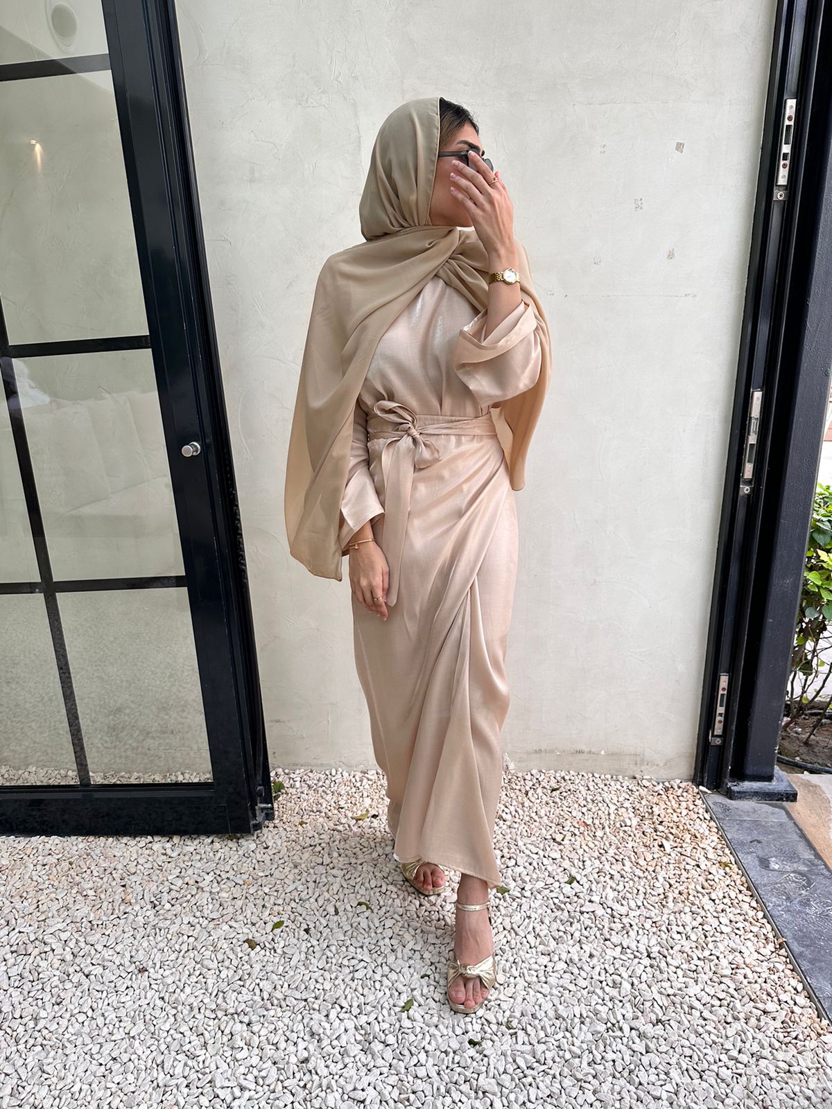 بدلة ذهبية